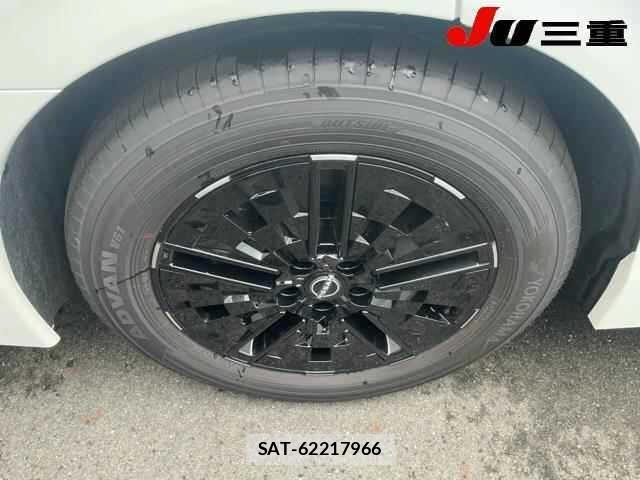 Nissan ELGRAND 2026 8908909-30