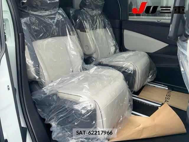 Nissan ELGRAND 2026 8908909-5