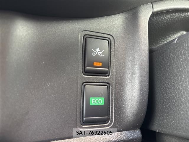 Nissan SERENA 2018 8927437-1