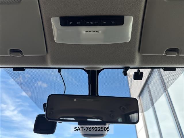 Nissan SERENA 2018 8927437-19