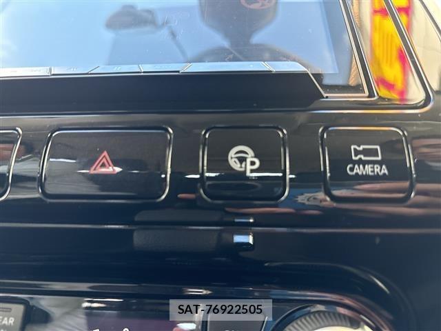 Nissan SERENA 2018 8927437-9