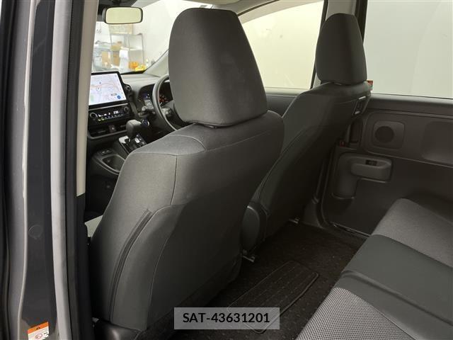 Toyota SIENTA 2023 8671773-10