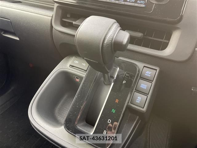 Toyota SIENTA 2023 8671773-6