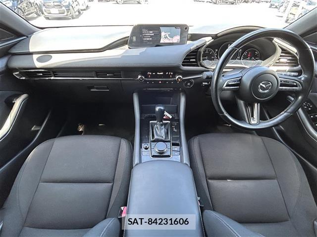Mazda MAZDA3 2019 8690031-14