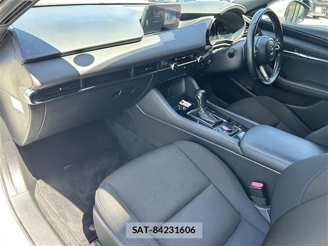 Mazda MAZDA3 2019 8690031-4
