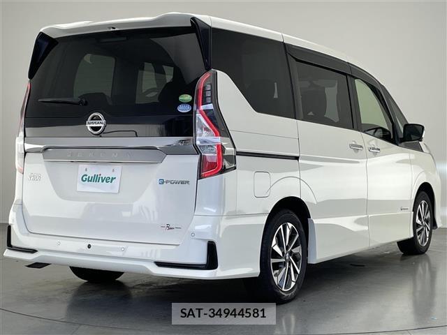 Nissan SERENA 2021 8927438-14