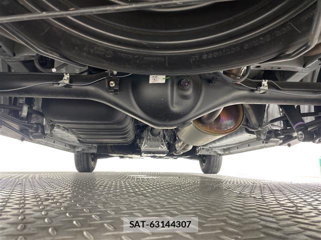 Toyota HIACE VAN 2025 8870296-13