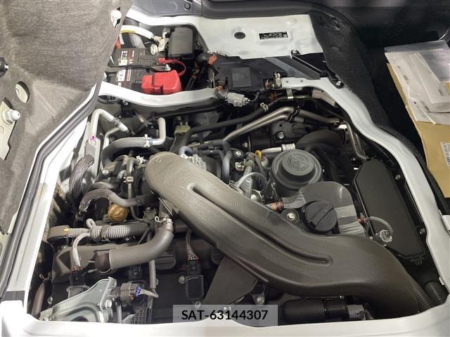 Toyota HIACE VAN 2025 8870296-14