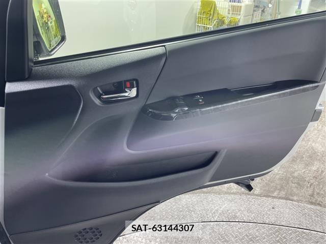 Toyota HIACE VAN 2025 8870296-9