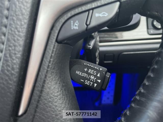 Toyota CROWN 2018 8937668-11