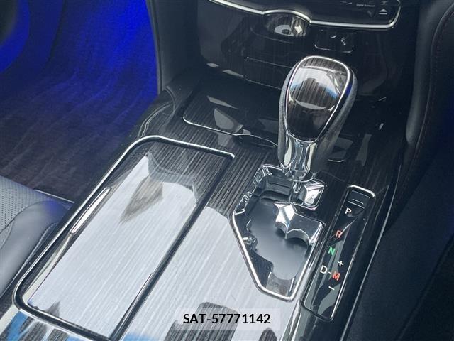 Toyota CROWN 2018 8937668-5