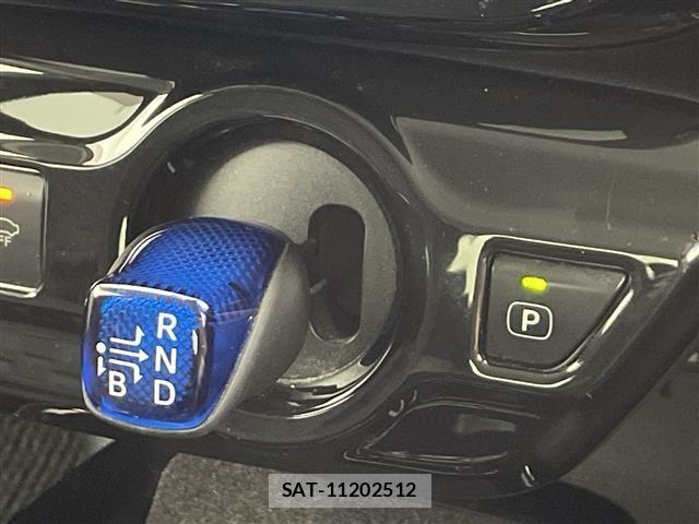 Toyota PRIUS PHV 2017 8915783-12