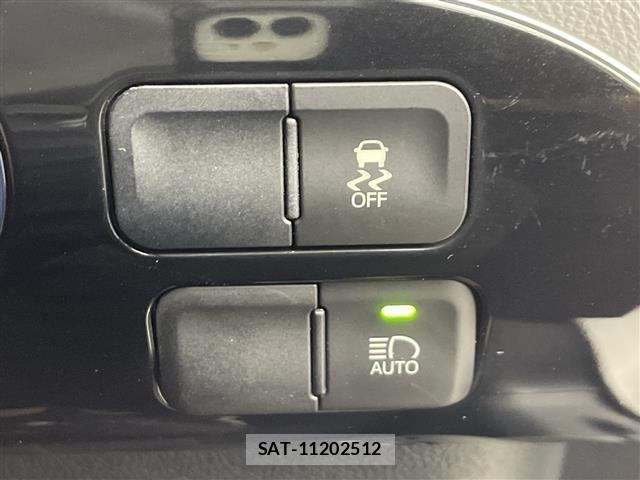 Toyota PRIUS PHV 2017 8915783-22