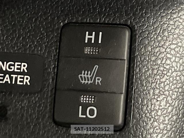 Toyota PRIUS PHV 2017 8915783-4