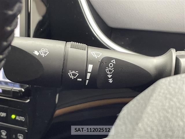 Toyota PRIUS PHV 2017 8915783-7
