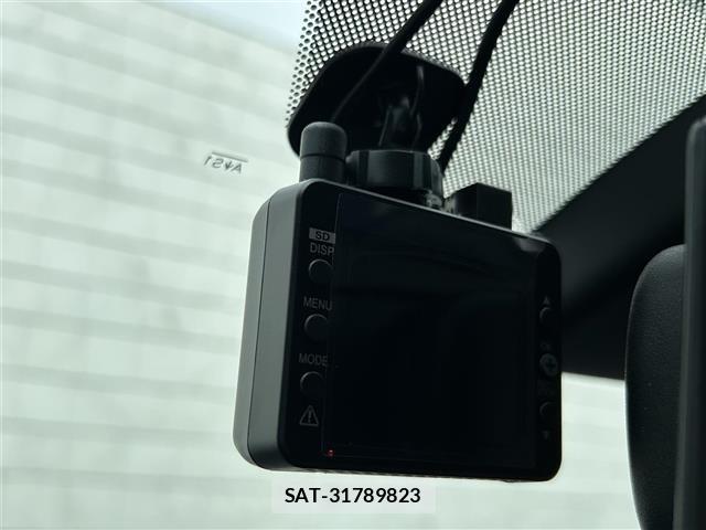 Mazda AXELA 2008 8911752-2