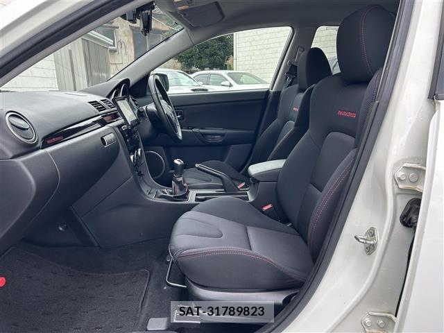 Mazda AXELA 2008 8911752-9