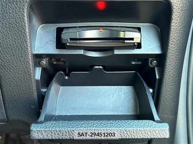 Toyota ESQUIRE 2015 8908860-12
