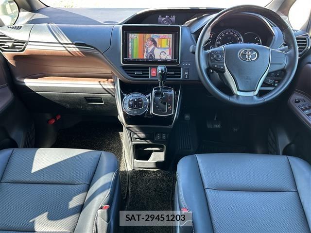 Toyota ESQUIRE 2015 8908860-14