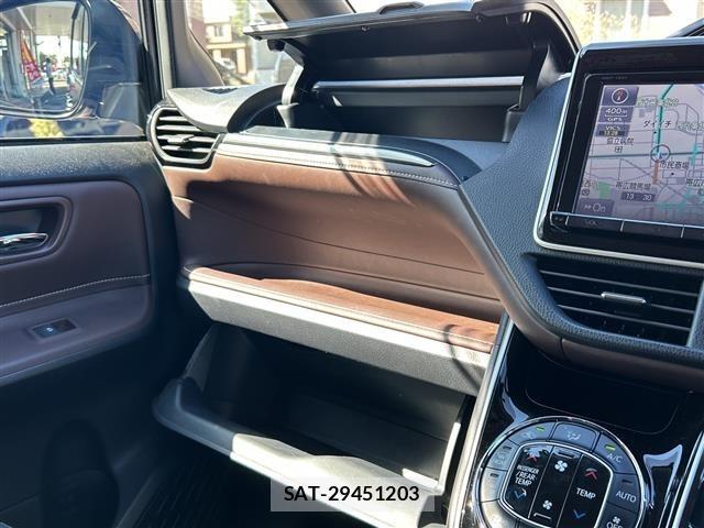 Toyota ESQUIRE 2015 8908860-22