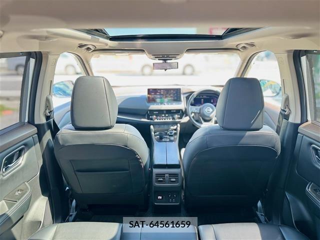 Nissan X-TRAIL 2023 8929662-11