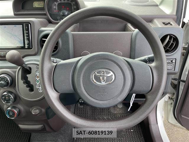 Toyota SPADE 2014 8692791-15