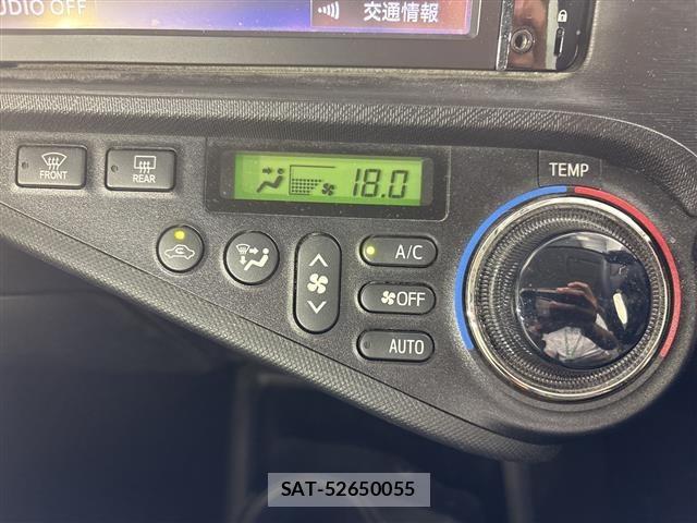 Toyota AQUA 2014 8705753-22
