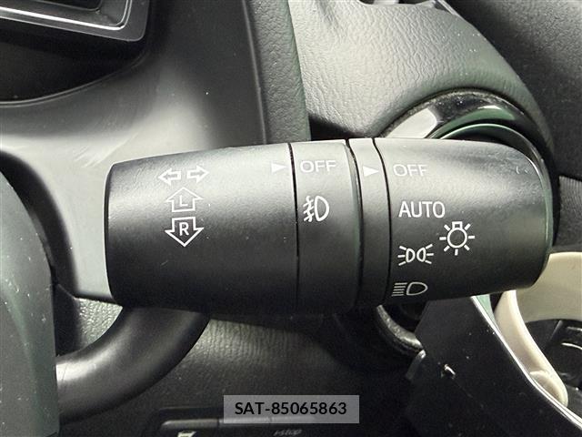 Mazda DEMIO 2015 8908080-9