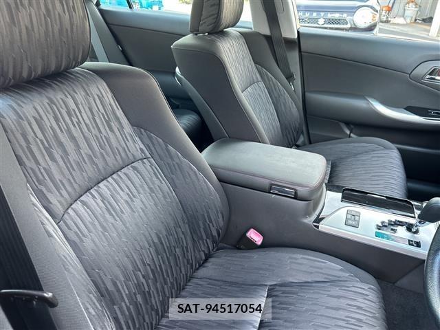 Toyota CROWN 2011 8937669-2