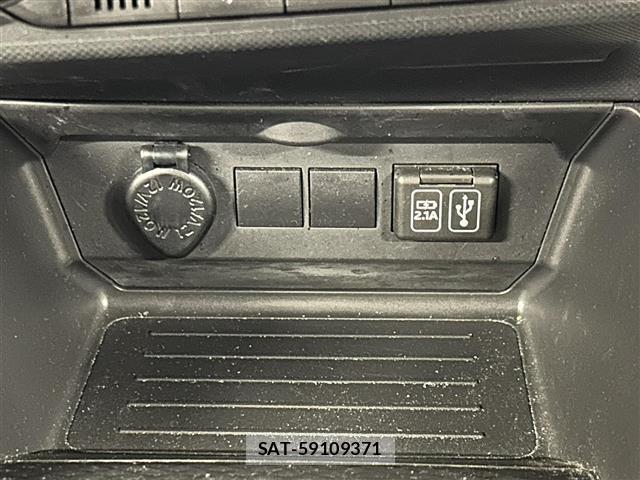 Daihatsu ROCKY 2020 8885209-1