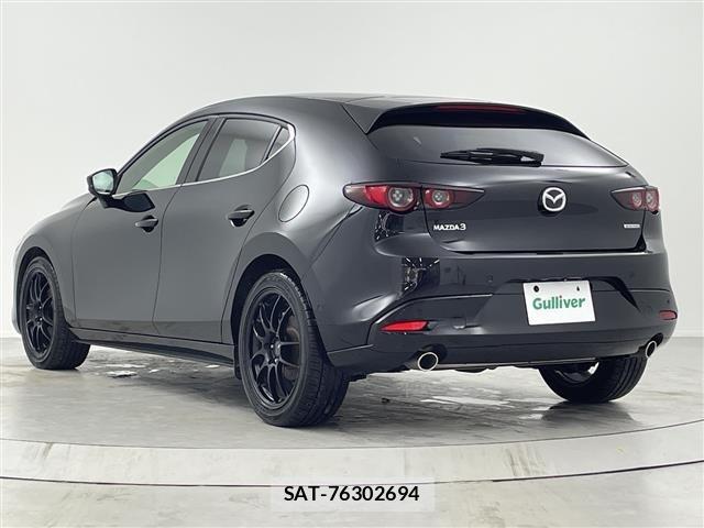 Mazda MAZDA3 2019 8909339-13