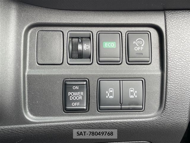 Nissan SERENA 2018 8927456-11