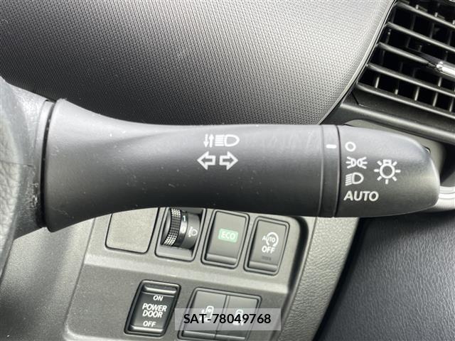 Nissan SERENA 2018 8927456-20