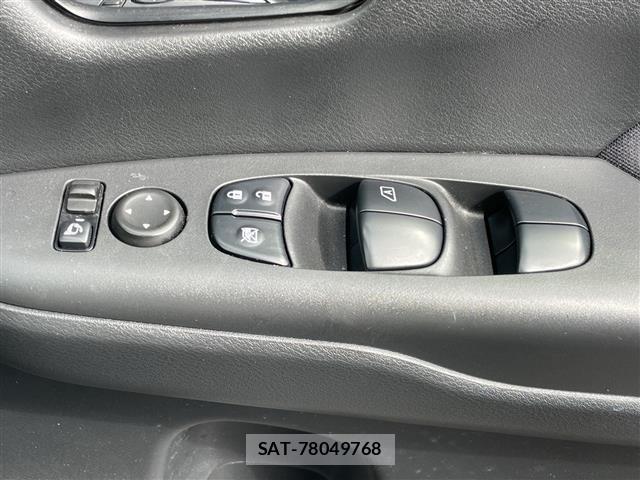 Nissan SERENA 2018 8927456-6