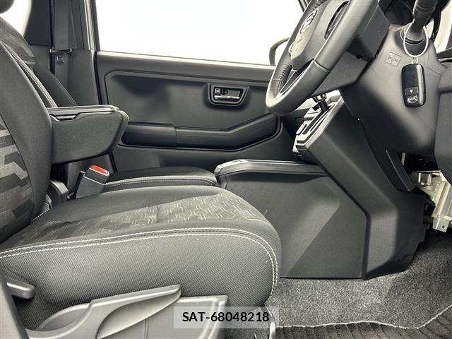 Daihatsu TAFT 2023 8936432-6