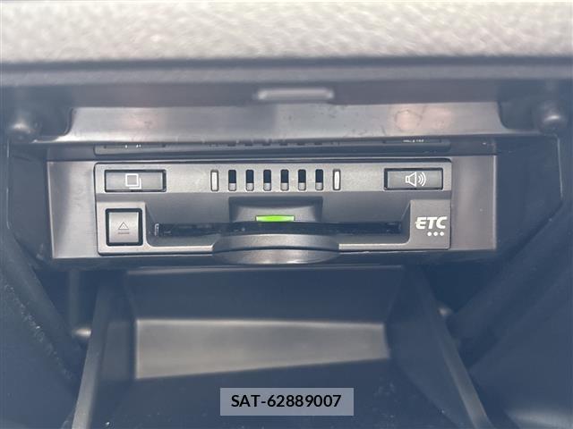 Toyota CAMRY 2023 8687706-20