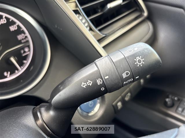 Toyota CAMRY 2023 8687706-3