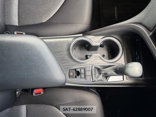 Toyota CAMRY 2023 8687706-8