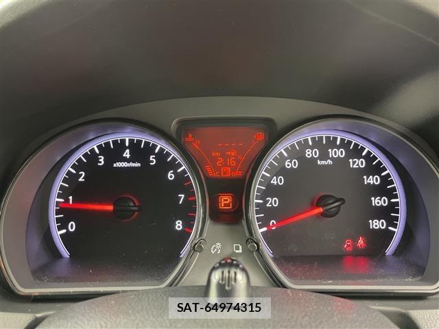 Nissan NOTE 2013 8912979-18