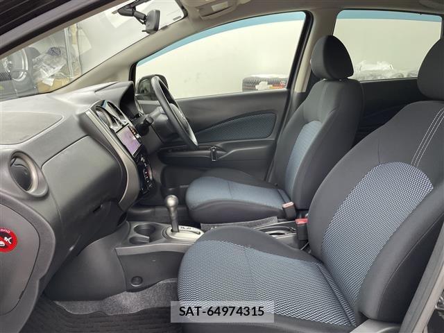 Nissan NOTE 2013 8912979-6