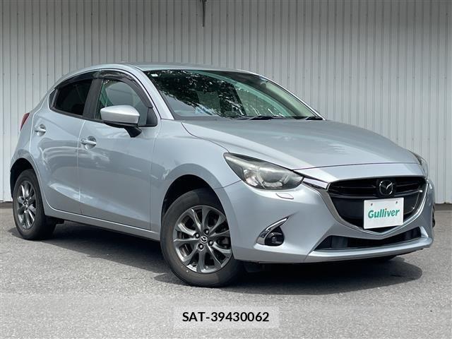Mazda DEMIO 2017 8689408-0