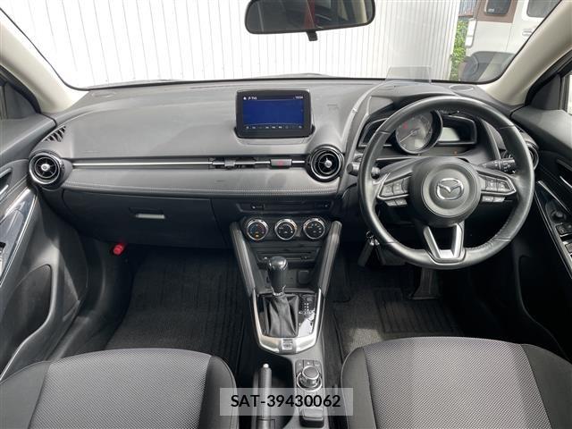 Mazda DEMIO 2017 8689408-15