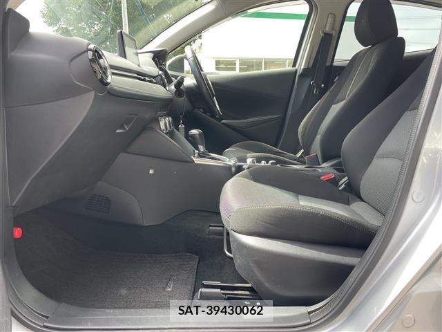 Mazda DEMIO 2017 8689408-8