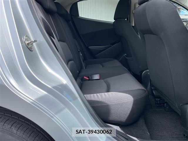 Mazda DEMIO 2017 8689408-9