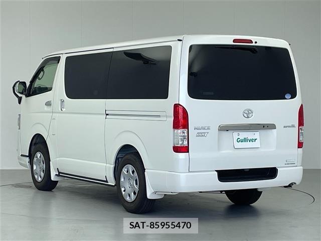 Toyota HIACE VAN 2020 8698111-14