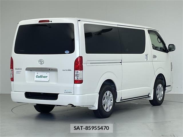 Toyota HIACE VAN 2020 8698111-15