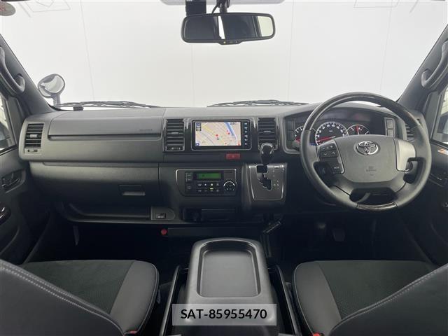 Toyota HIACE VAN 2020 8698111-16