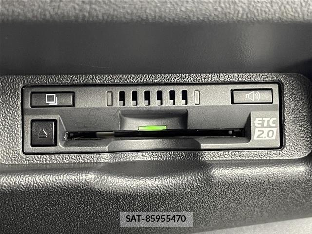 Toyota HIACE VAN 2020 8698111-3