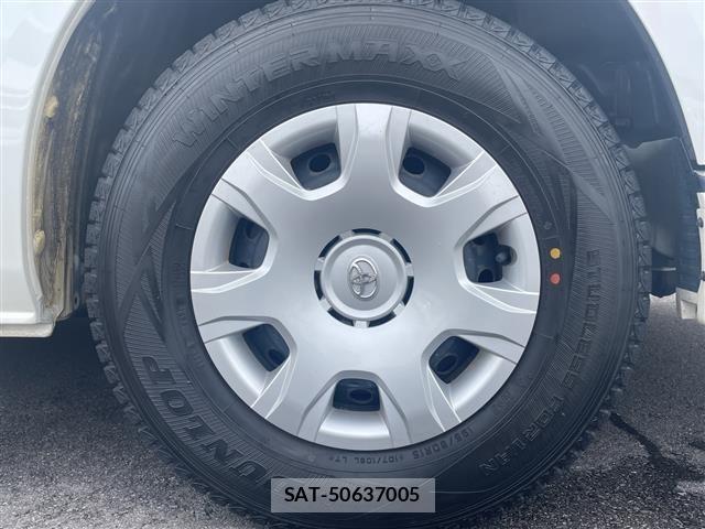 Toyota HIACE WAGON 2015 8915571-12