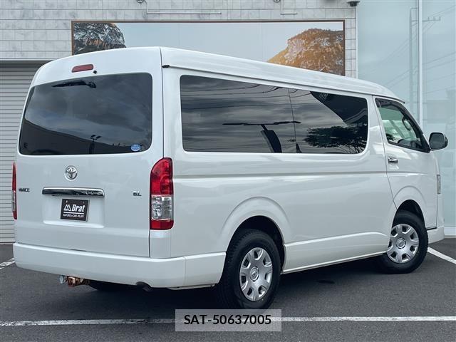 Toyota HIACE WAGON 2015 8915571-13